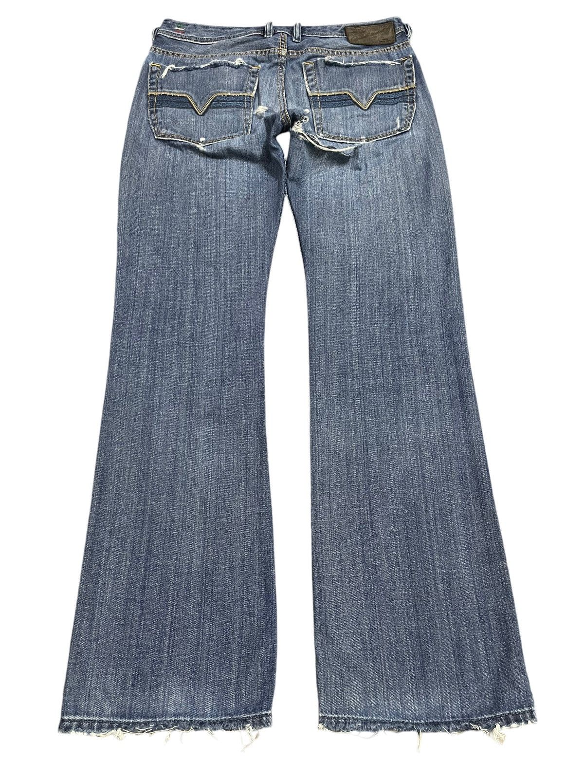 Diesel Vintage Diesel Industry Blue Wash Distress Bootcut Jeans Size US 32 / EU 48 - 2 Thumbnail