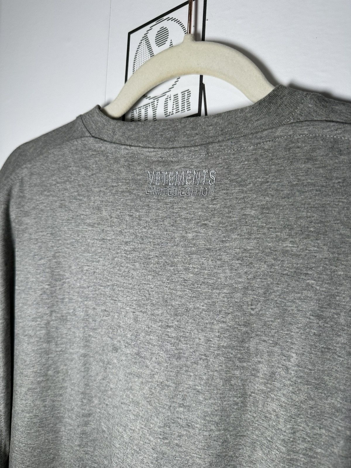 Vetements Vetements Classic Tee Shirt Grey Small Size US S / EU 44-46 / 1 - 4 Thumbnail
