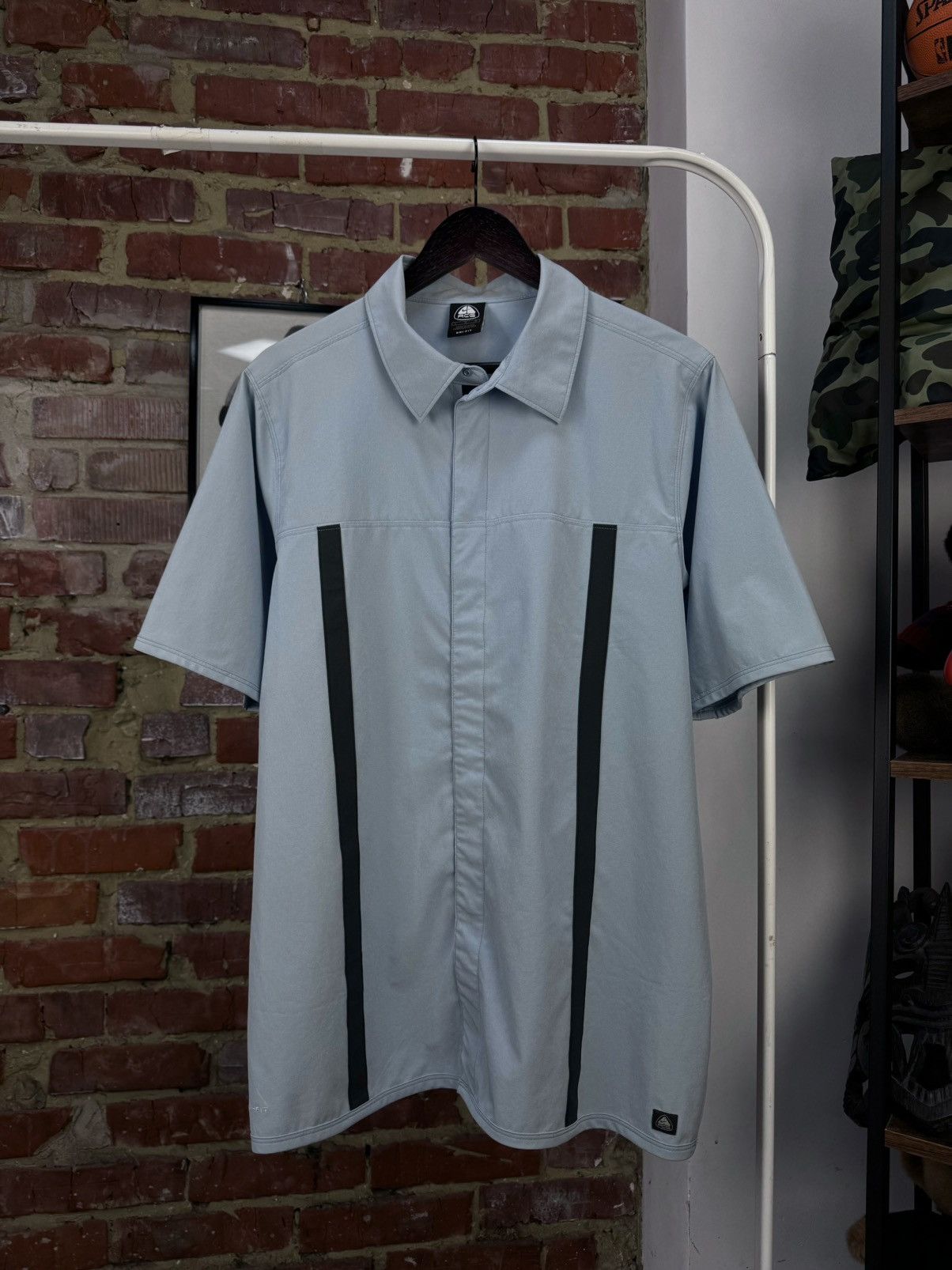 Nike ACG × Vintage NIKE ACG Dri-Fit Vintage Blue Short Sleeve Shirt Size US L / EU 52-54 / 3 - 2 Thumbnail
