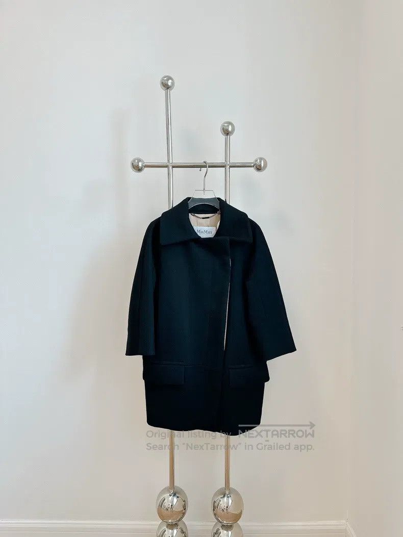 Max Mara Max Mara Black Wool Coat Size XS / US 0-2 / IT 36-38 - 1 Thumbnail