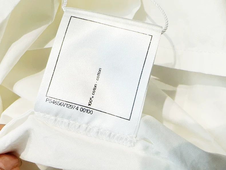 Chanel Chanel White round-neck glazed button long-sleeved shirt Size XS / US 0-2 / IT 36-38 - 8 Thumbnail