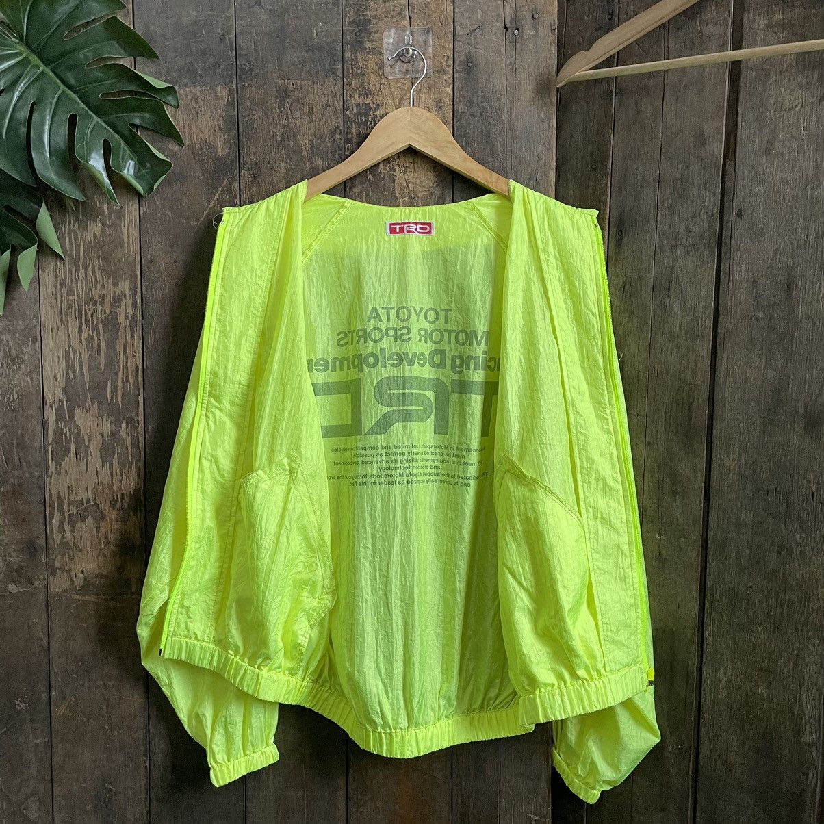 Vintage Vintage Toyota TRD Racing Development Light Jacket Size US L / EU 52-54 / 3 - 4 Thumbnail