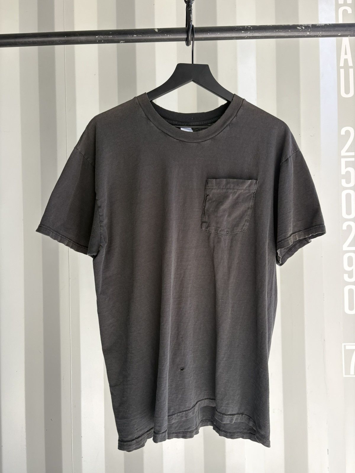 Vintage Thrashed Sun Faded BLANK Shirt Distressed Grunge Band Size US L / EU 52-54 / 3 - 1 Thumbnail