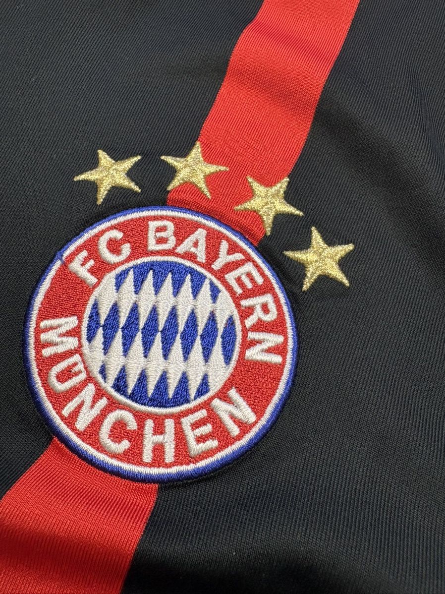 Adidas 2014 Bayern Munich Gotze #19 Champions League Jersey L Size US L / EU 52-54 / 3 - 8 Thumbnail