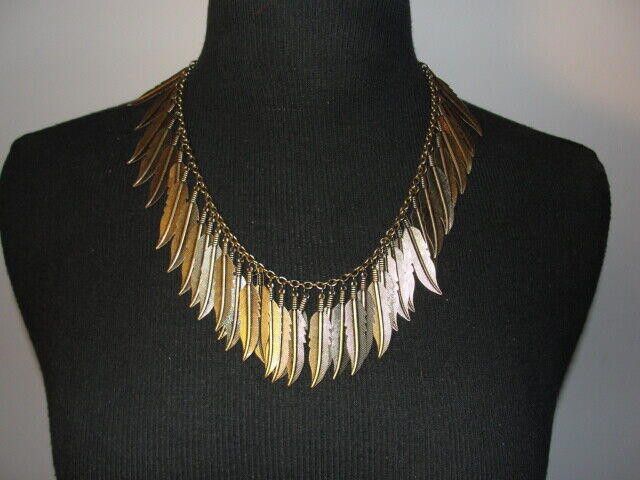 Designer Fun Bohemian Brass tone Multiple Feather Charm Necklace Size ONE SIZE - 5 Thumbnail