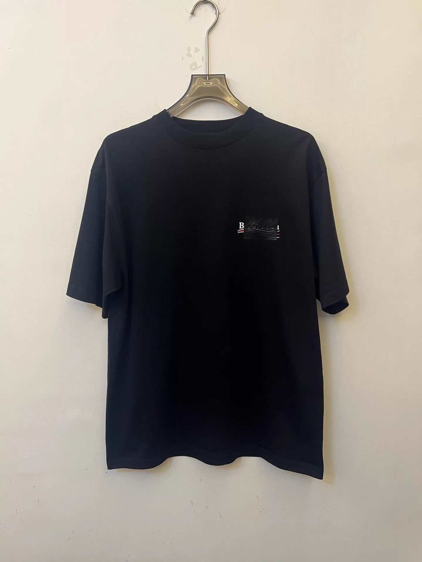 Balenciaga Balenciaga Logo Crew Neck Short Sleeve T-Shirt Black Men S Size US S / EU 44-46 / 1 - 1 Thumbnail