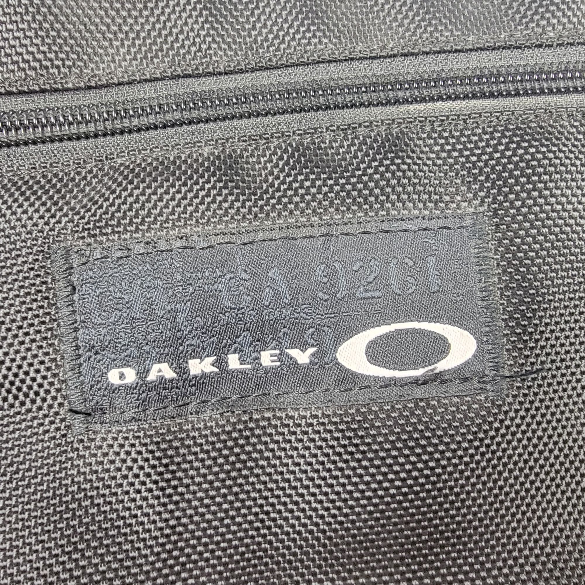 Oakley Oakley Tactical Field Gear Camouflage Black Messenger Bag Ca Size ONE SIZE - 3 Thumbnail