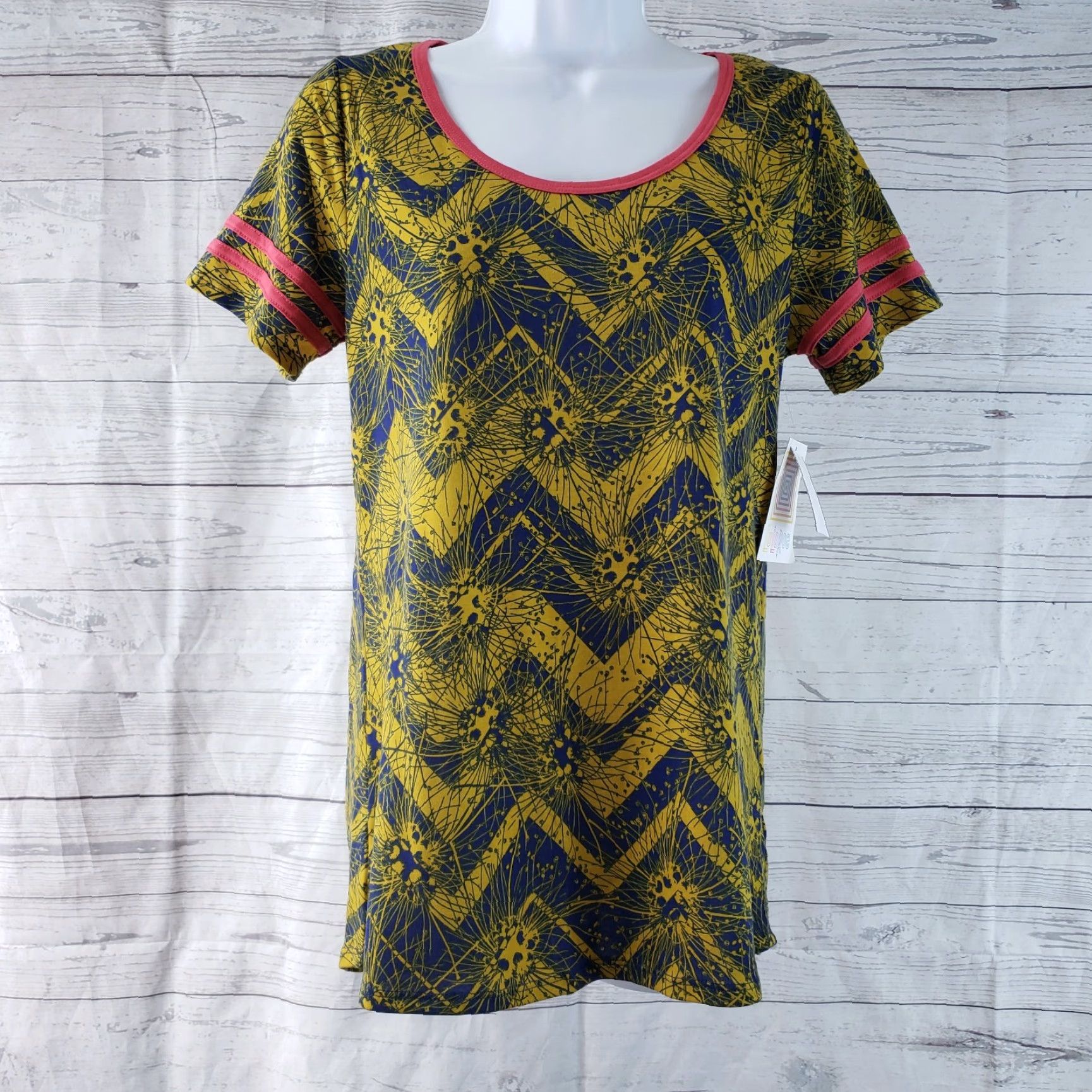 Vintage LuLaRoe T Shirt XS Blue Mustard Short Sleeve Polyester Blend Womens Size 26" / US 2 / IT 38 - 2 Thumbnail