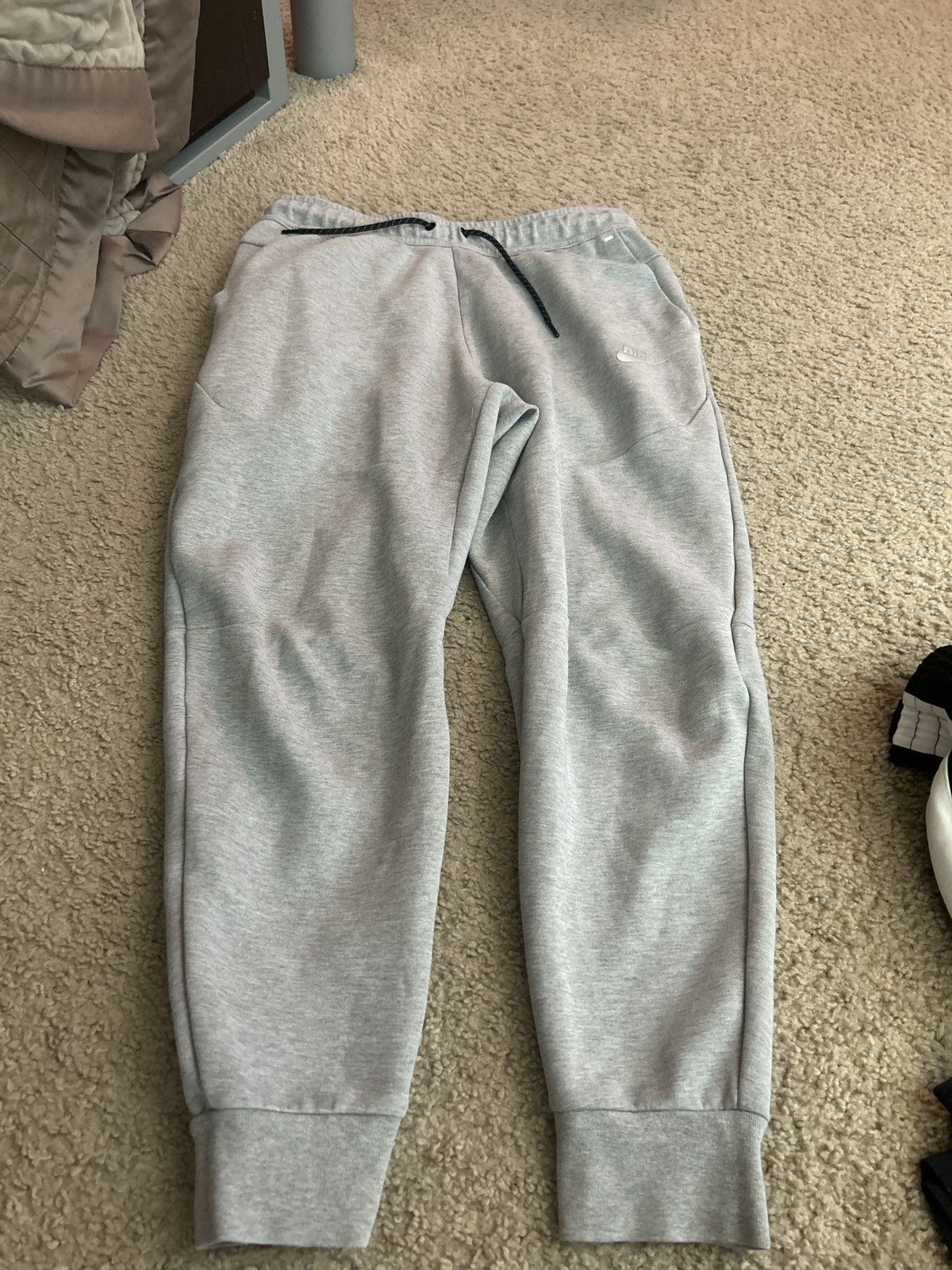 Nike Grey Nike Tech Sweats Size US 31 - 1 Thumbnail