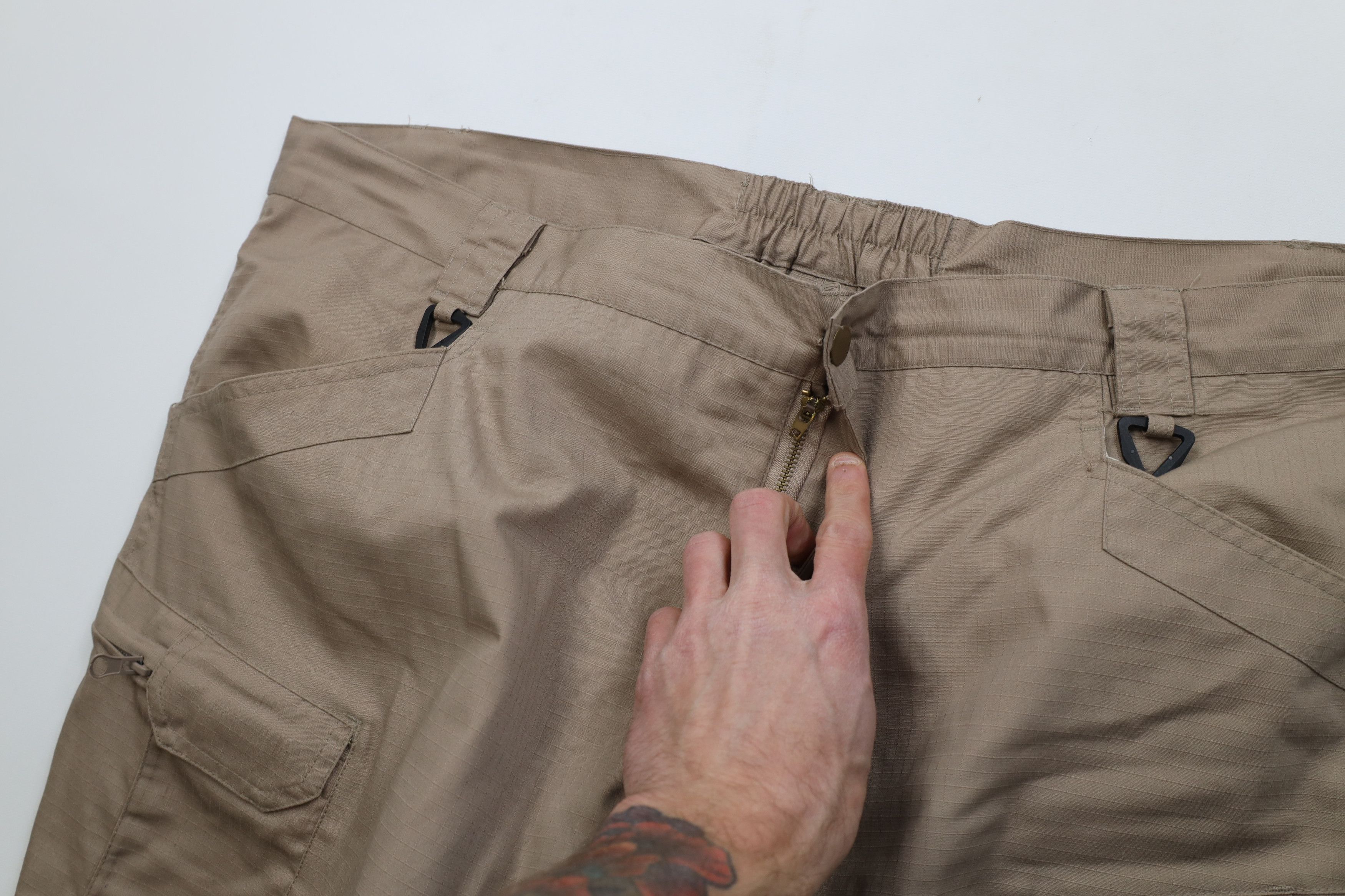 Vintage Vintage Y2K Streetwear Knee Tactical Uniform Cargo Pants Size US 44 / EU 60 - 6 Thumbnail