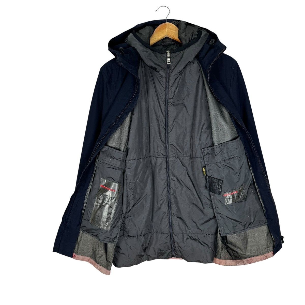 Prada ☀️PRADA GORETEX HOODIE LIGHT ZIPPER JACKET Size US M / EU 48-50 / 2 - 11 Thumbnail