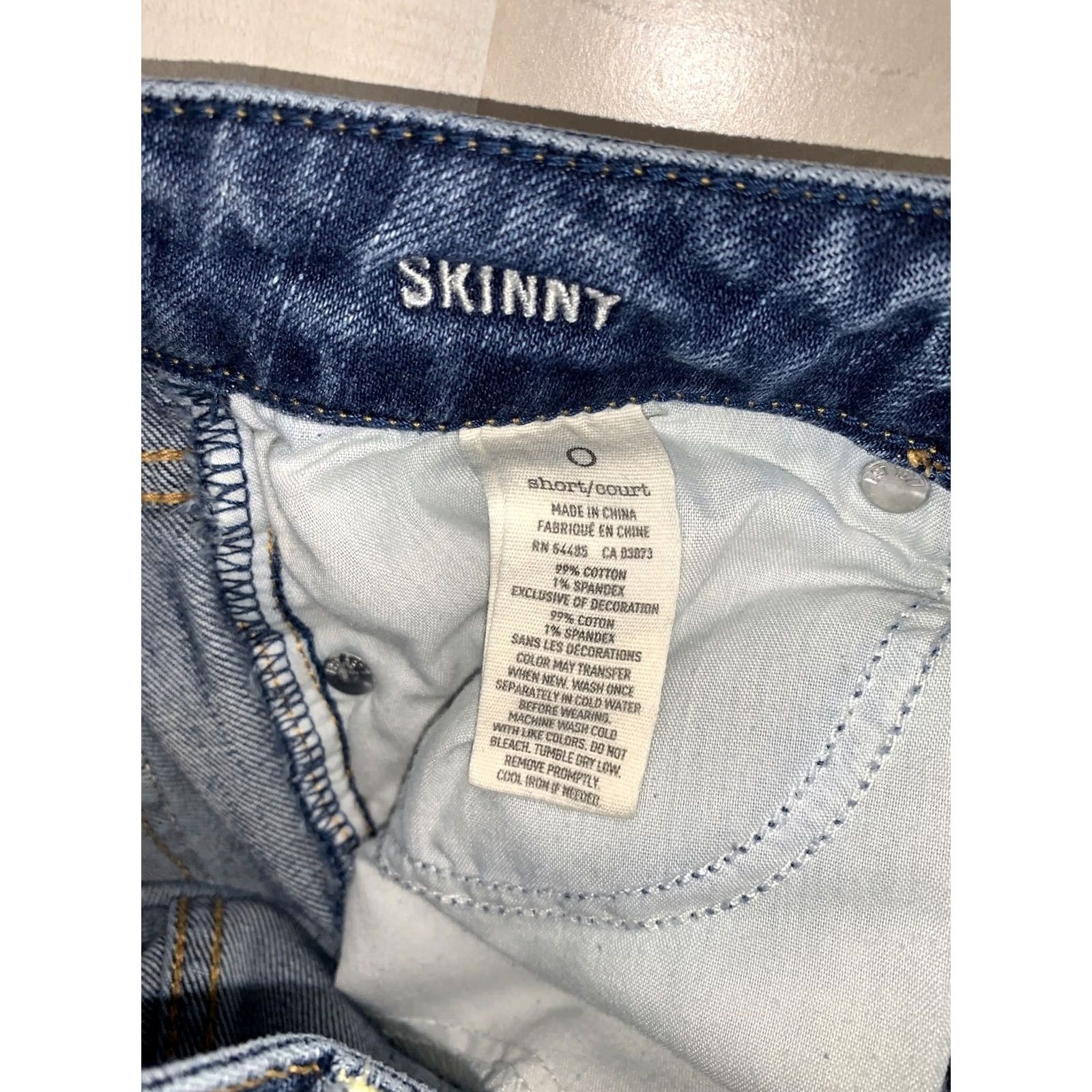American Eagle Outfitters VINTAGE? No. American Eagle Womens Skinny Distressed Jeans Size 0 Short-6573 Size 25" / US 0 / IT 36 - 8 Thumbnail