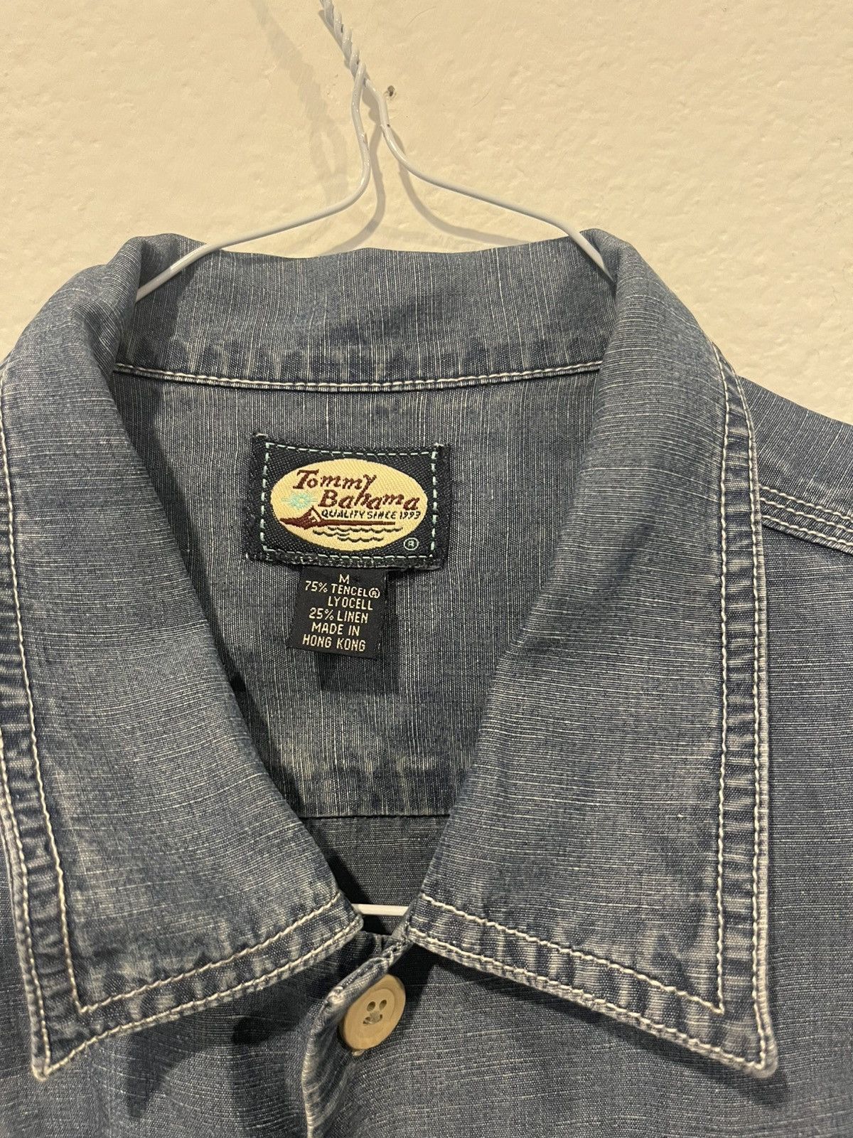 Tommy Bahama VTG Tommy Bahama Men’s Denim Blue Size Medium Button Down Size US M / EU 48-50 / 2 - 2 Thumbnail