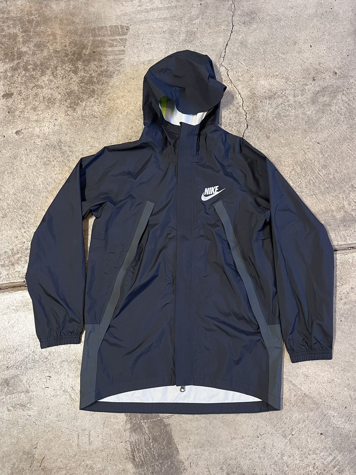 Nike × Vintage Nike Windbreaker Jacket Size US S / EU 44-46 / 1 - 1 Thumbnail