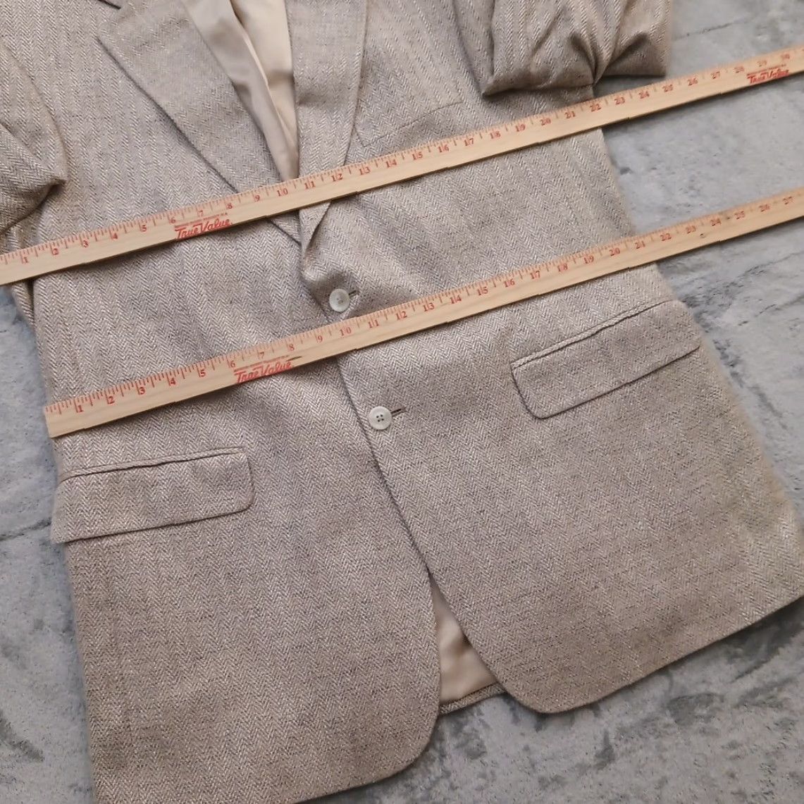 Stafford Stafford Blazer Mens Size 42 Gray Herringbone Silk Single Breasted Two-Button Notch Lapel 2 Piece Vent Single-Vented Size 42R - 5 Thumbnail