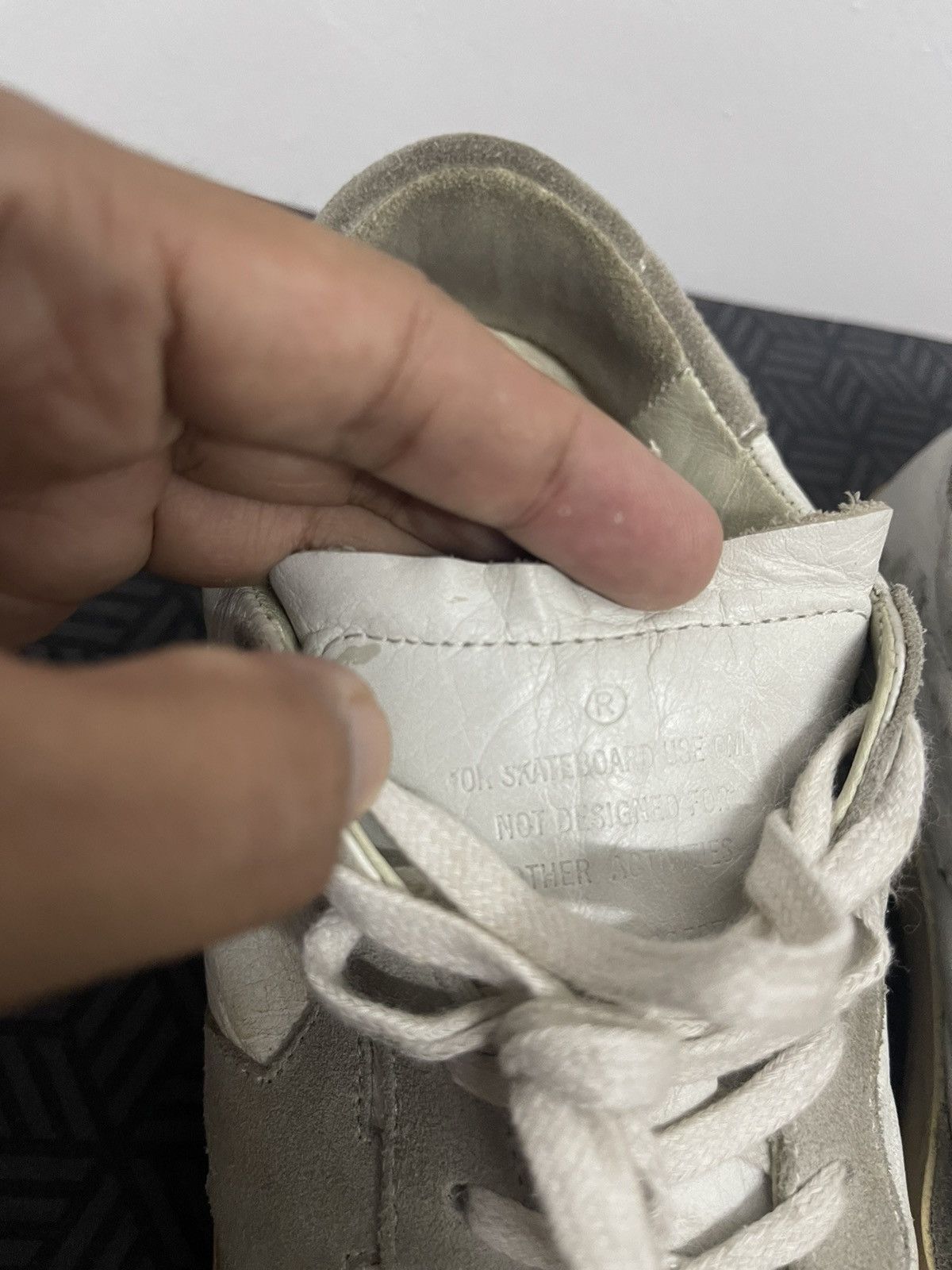 Golden Goose ARCHIVE Golden Goose Sneakers GGDB 38 ITALY Size US 8 / IT 38 - 5 Thumbnail