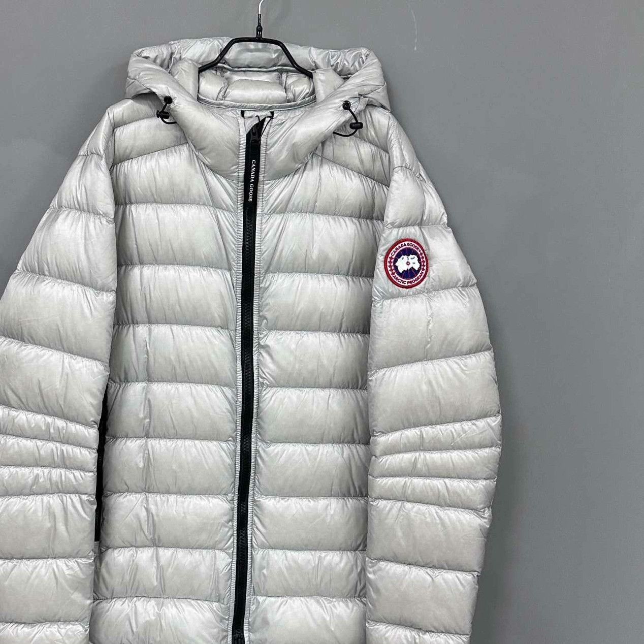 Canada Goose Canada Goose Down Silver Heavy Coat xl Men Size US XL / EU 56 / 4 - 1 Thumbnail