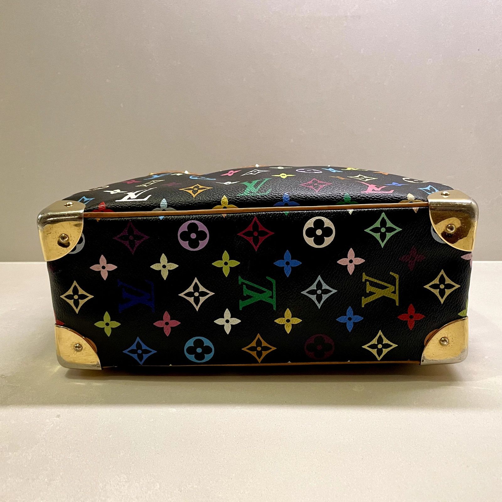 Louis Vuitton Louis Vuitton Multicolor Black Monogram Trouville Size ONE SIZE - 6 Thumbnail