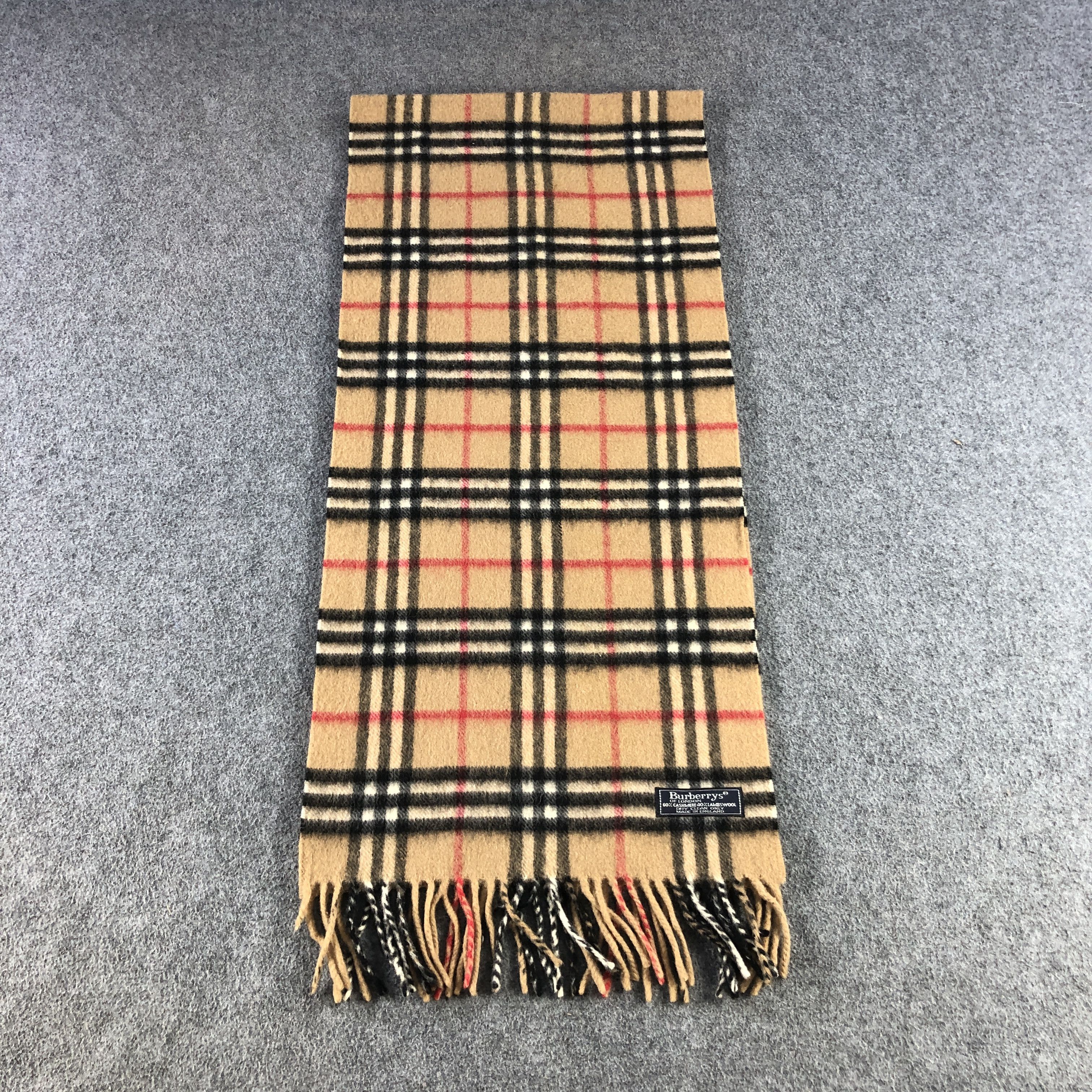 Burberry Burberry Tan Nova Check Cashmere Scarf Muffler V2879 Size ONE SIZE - 2 Thumbnail