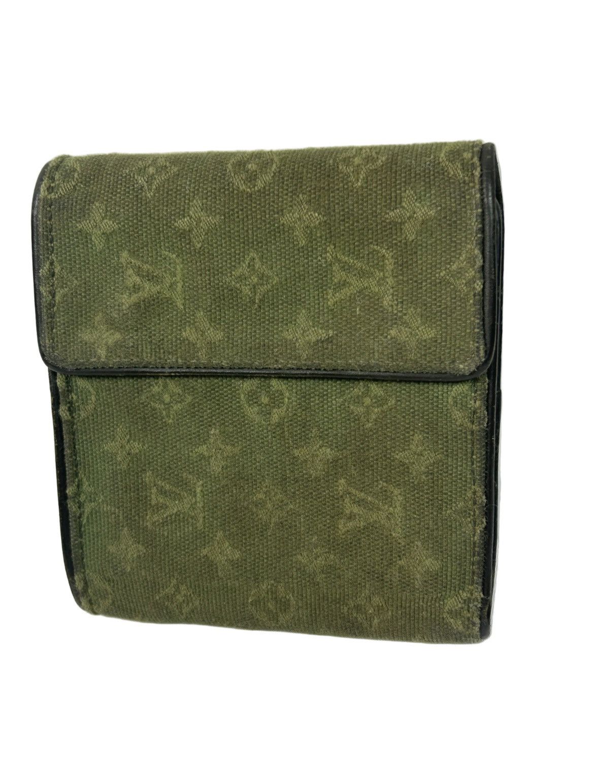 Louis Vuitton Monogram Canvas Trifold Wallet