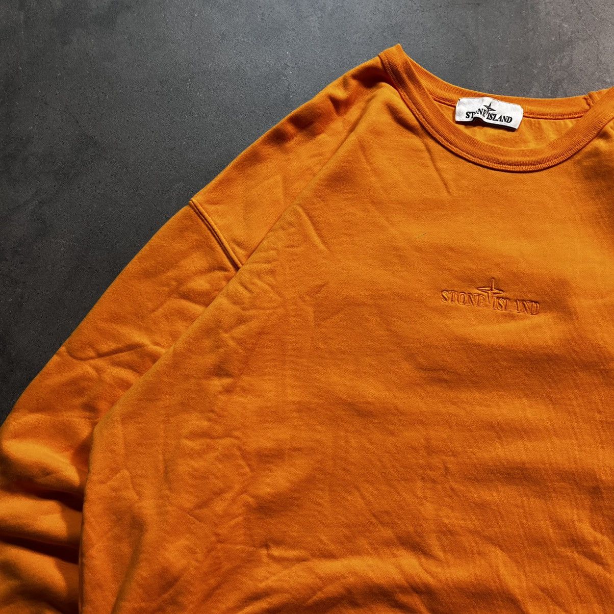 Stone Island Vintage Archive Stone Island Crewneck Sweatshirt Center Logo Size US XL / EU 56 / 4 - 4 Thumbnail