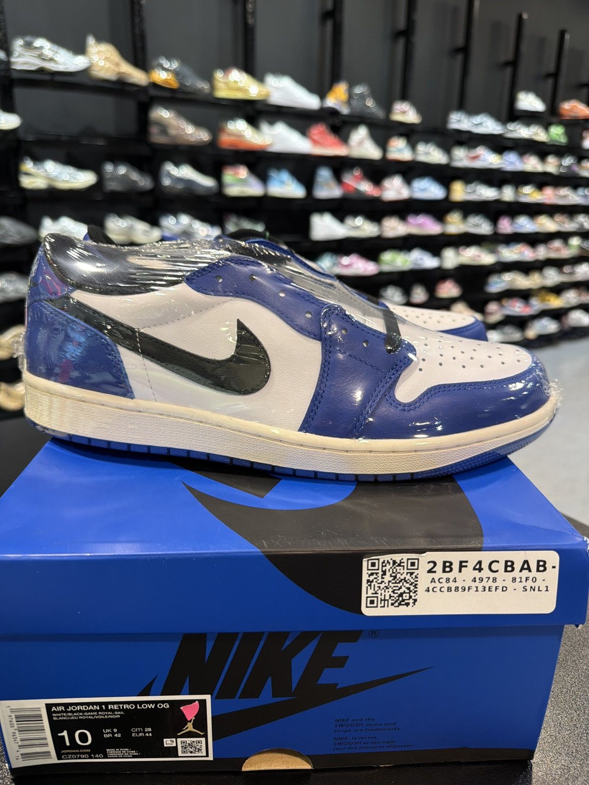Jordan Brand Jordan 1 Low Royal Toe Size-10 Brand New Quick Shipping Size US 10 / EU 43 - 3 Thumbnail
