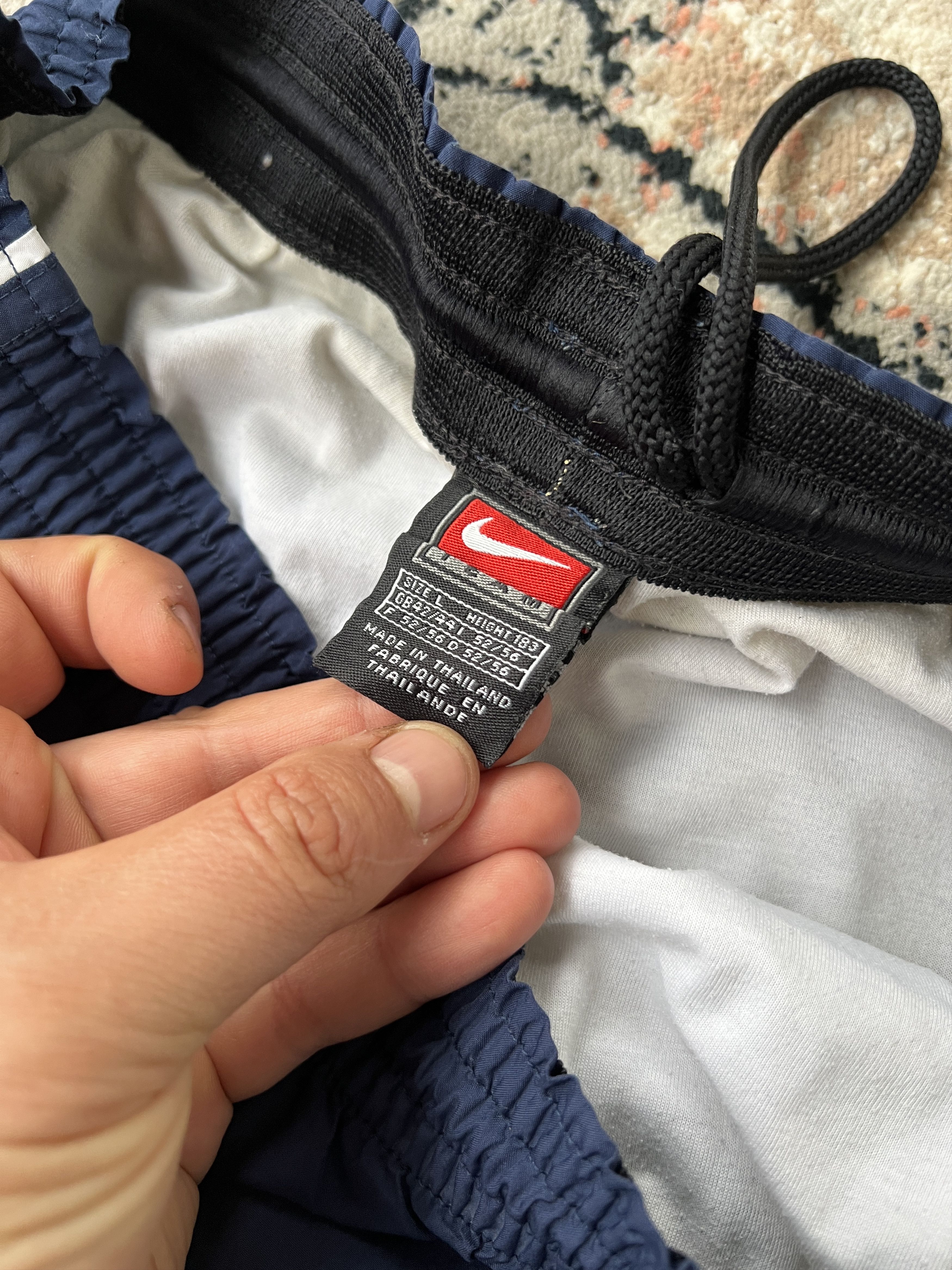 Nike Nike Team Vintage Shorts Size US 34 / EU 50 - 2 Thumbnail