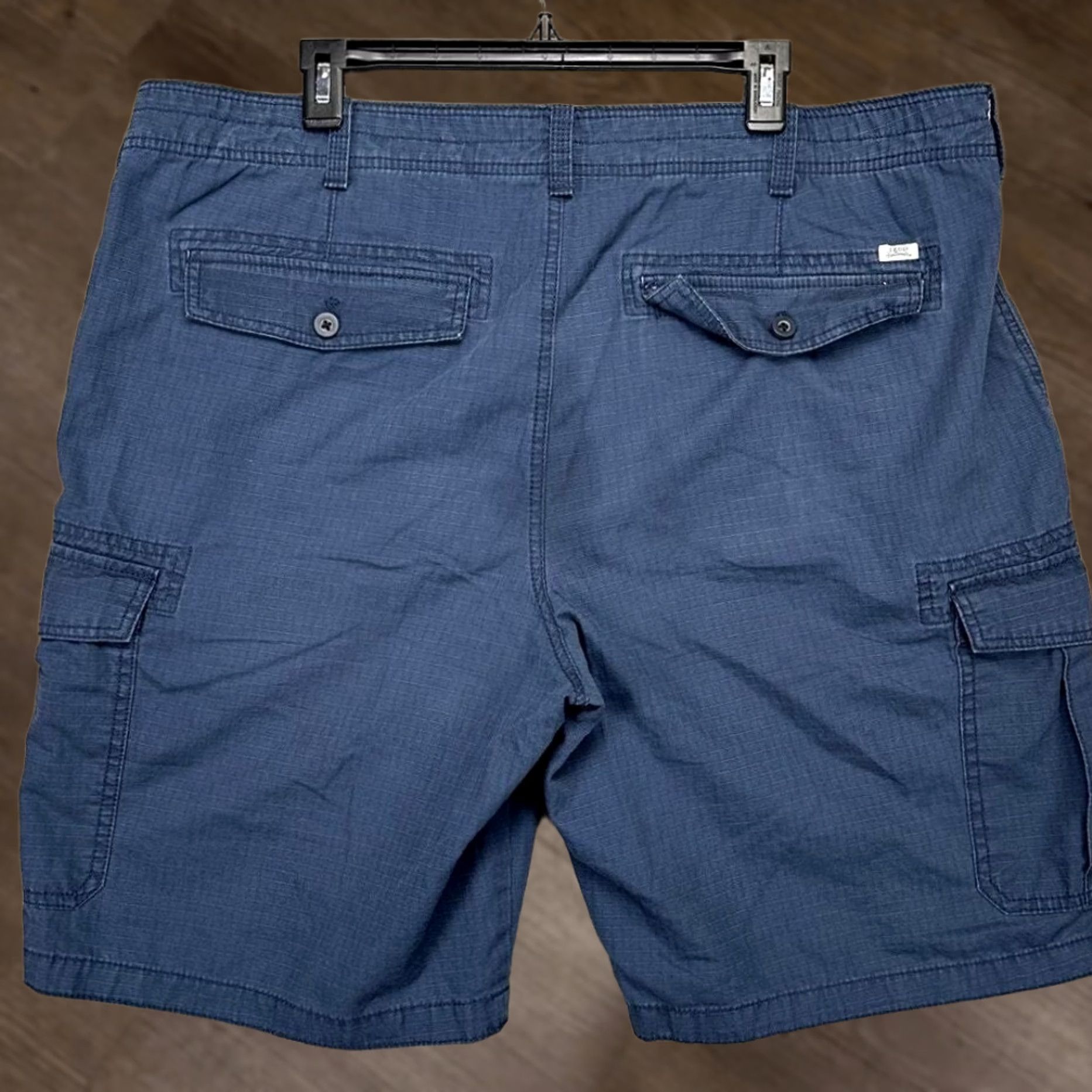 Izod Izod Saltwater Shorts Mens 40X10.5 Blue Cargo Ripstop Flat Front Pockets Outdoor Size US 40 / EU 56 - 1 Thumbnail