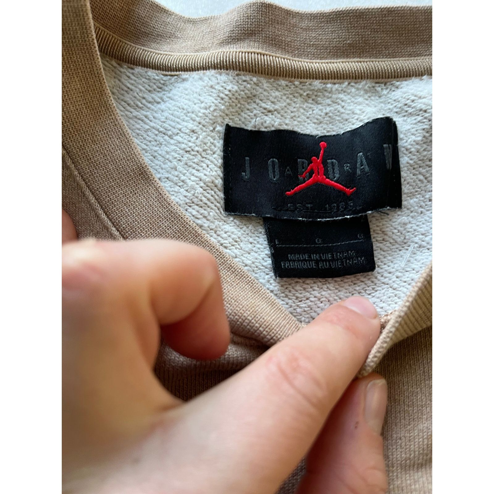 Jordan Brand AIR JORDAN "Essential Flight Statement Sweatshirt" MEN'S Size US L / EU 52-54 / 3 - 3 Thumbnail