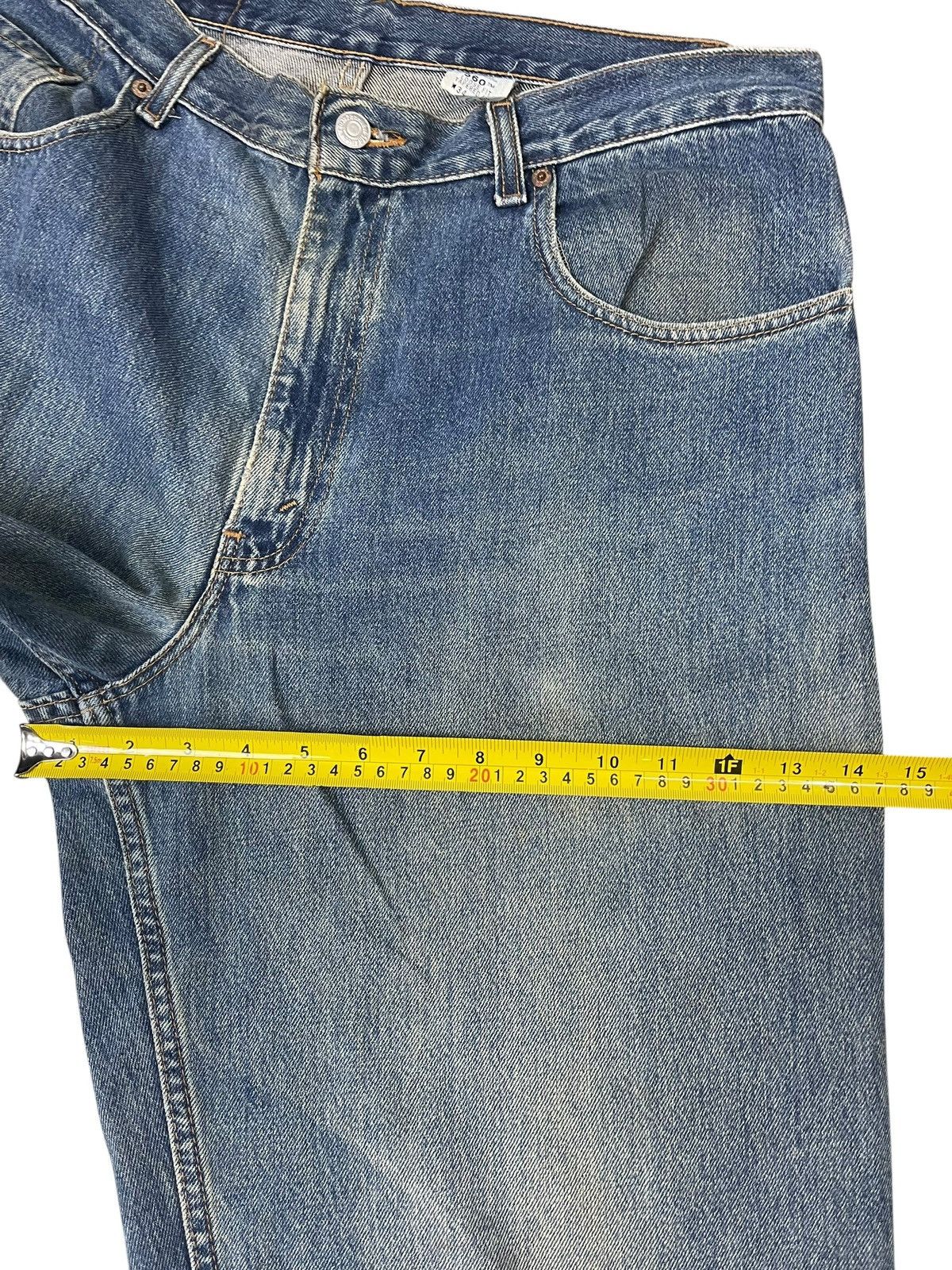Levi's Vintage Levi’s 560 Loose Fit Tapered Leg Jeans Size US 34 / EU 50 - 12 Thumbnail