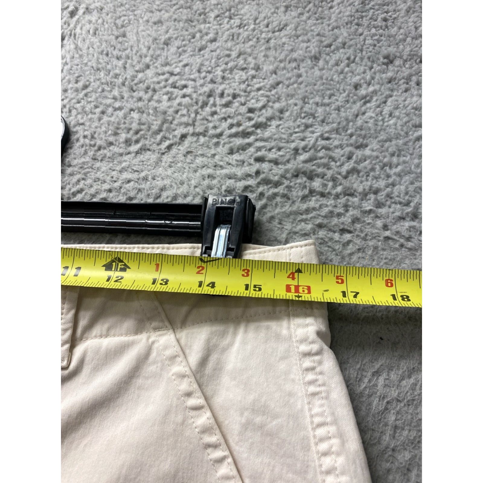Gap GAP Cargo Pants Women Size 12 Beige High Rise Straight Leg Casual Size 34" / US 12 / IT 48 - 5 Thumbnail