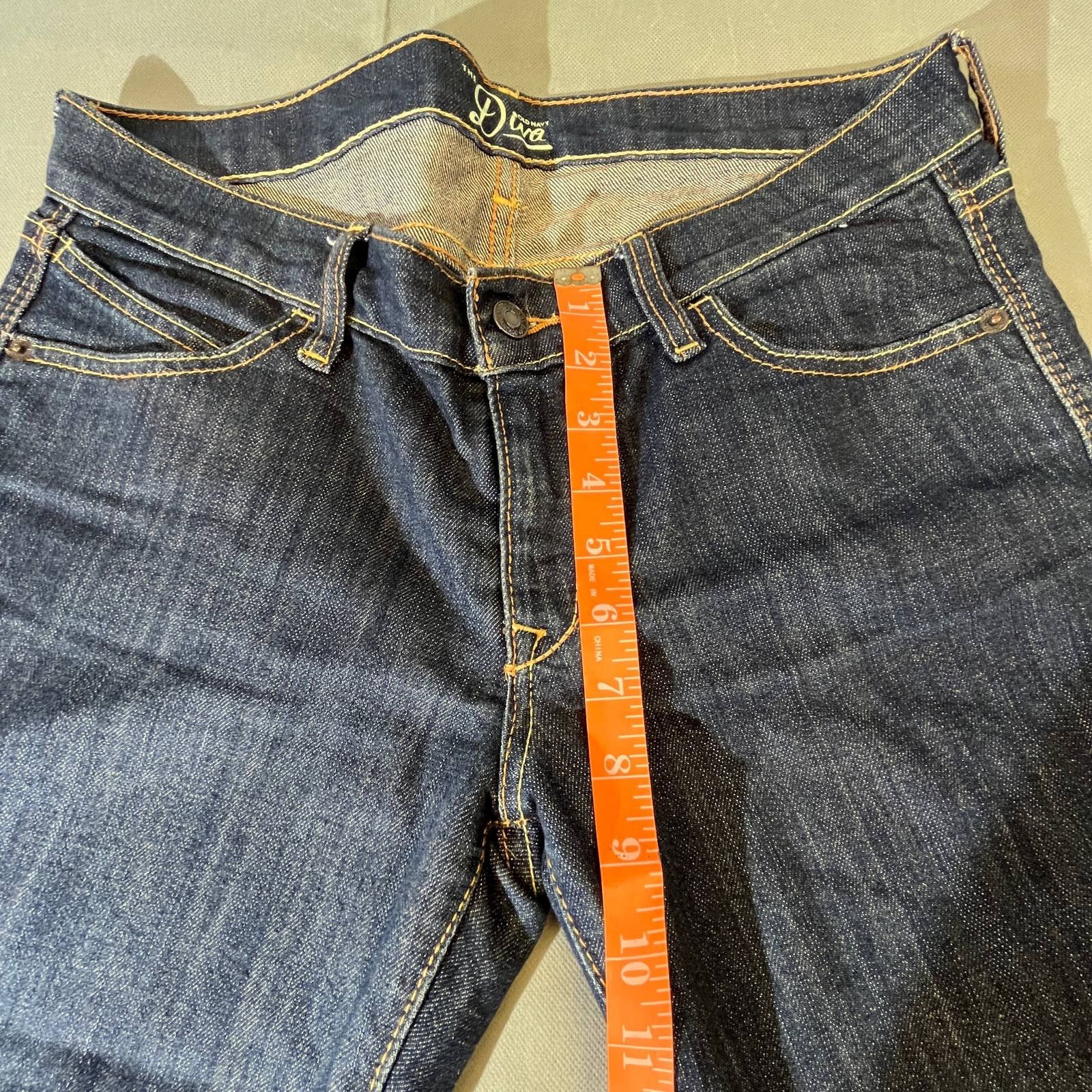 Old Navy Old Navy The Diva Jeans Womens Size 8 Regular Blue Dark Wash Size 30" / US 8 / IT 44 - 8 Thumbnail