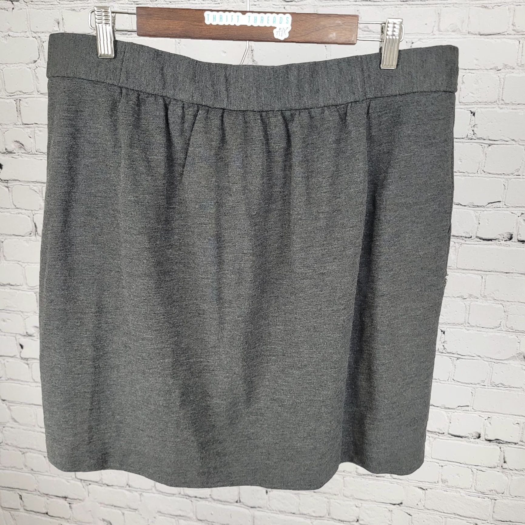 Ann Taylor Ann Taylor Skirt Grey Metallic Sequin Drawstring Mini Large L Womens Size 36" / US 14 / IT 50 - 2 Thumbnail
