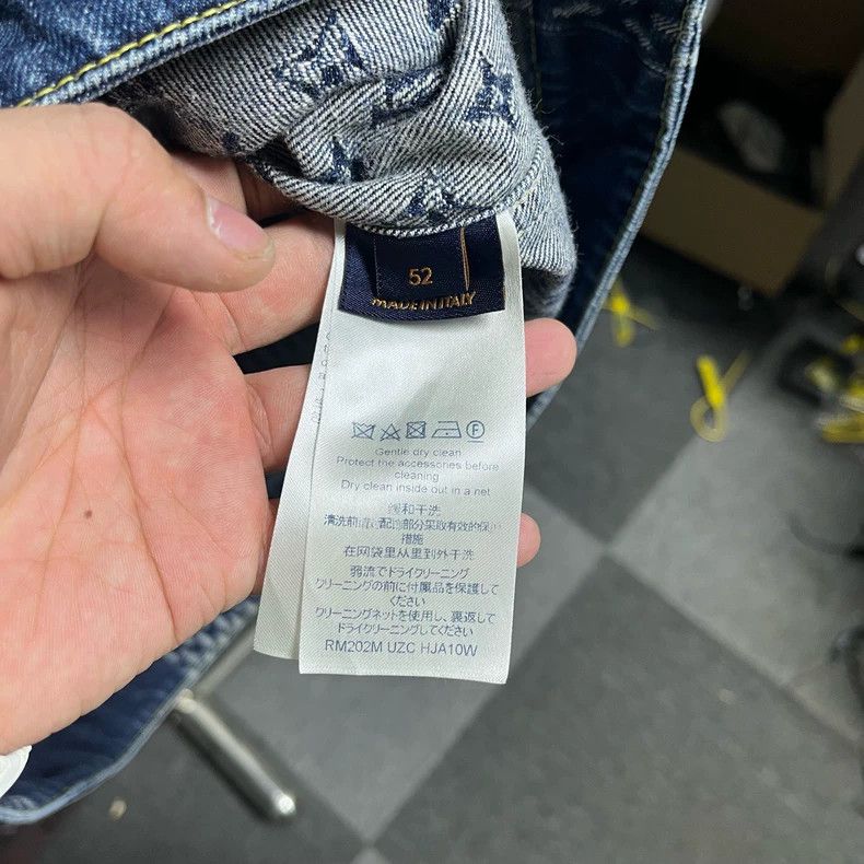 Louis Vuitton Louis Vuitton Full print denim jacket 2504-Nextarrow Size US L / EU 52-54 / 3 - 4 Thumbnail
