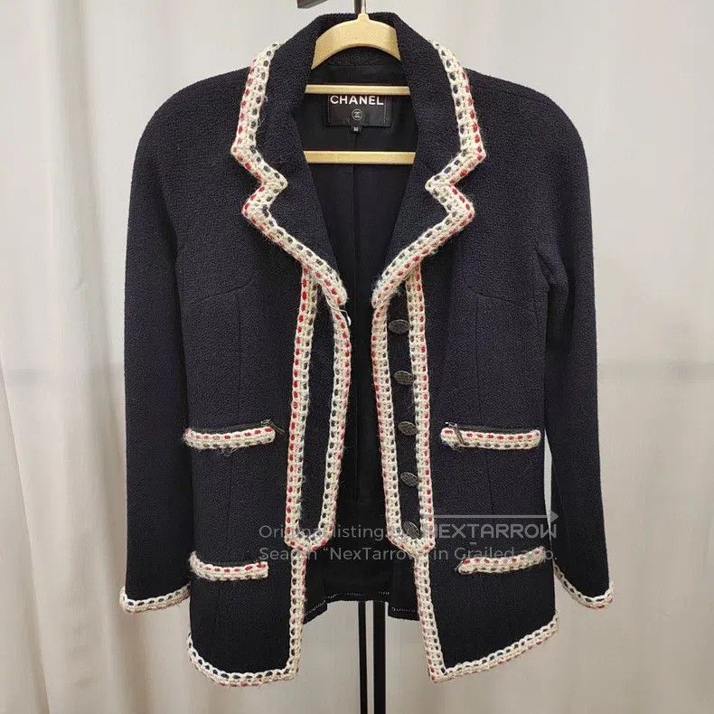 Chanel Chanel Tweed coat Size XS / US 0-2 / IT 36-38 - 1 Thumbnail