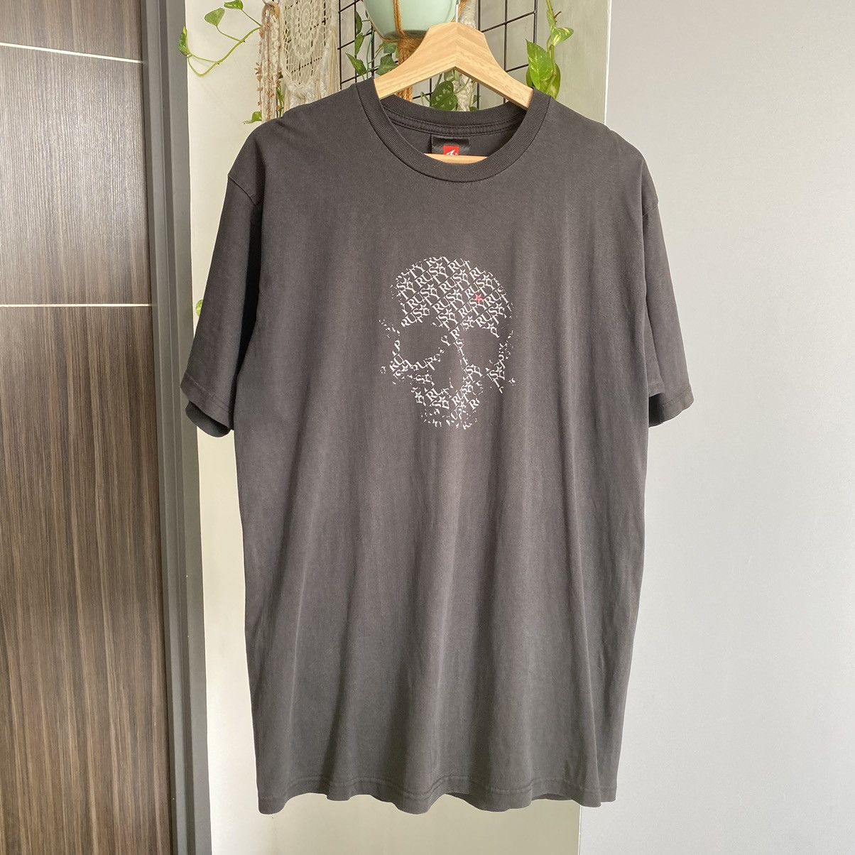 Rusty Thrashed Faded Vintage Y2K Rusty Surfboard ERD GRUNGE TEE Size US L / EU 52-54 / 3 - 1 Thumbnail