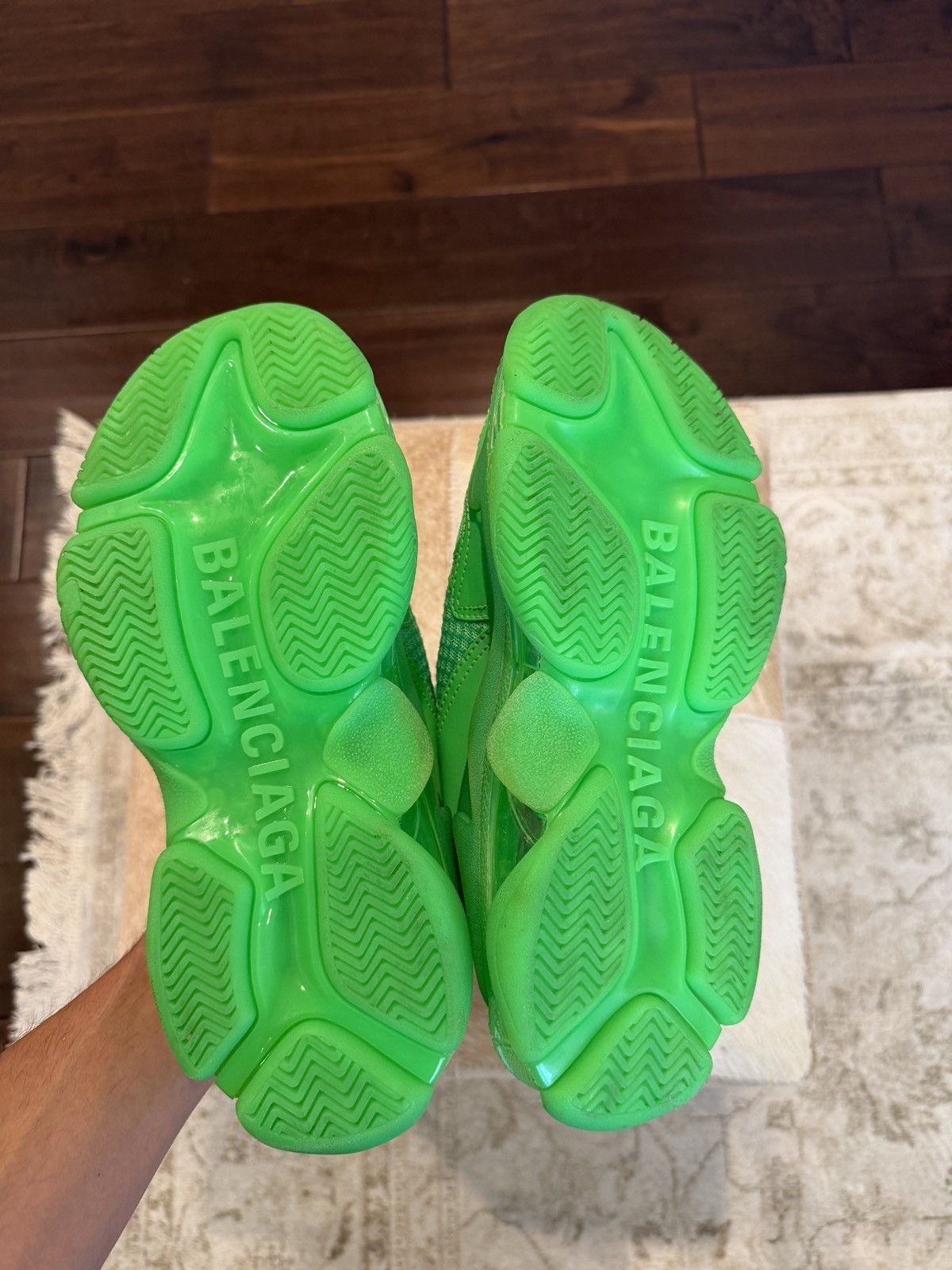 Balenciaga Balenciaga Triple S (Green) Size US 6 / EU 39 - 7 Thumbnail