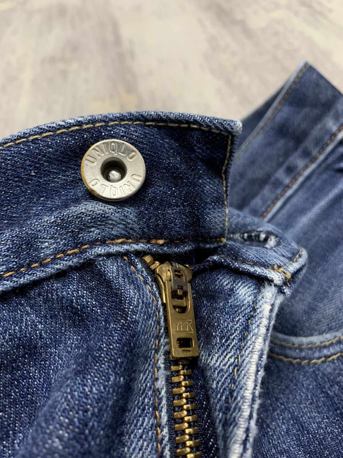 Japanese Brand Vtg Uniqlo Kaihara Slim Straight Selvedge Denim Jeans W31 Size US 31 - 9 Thumbnail