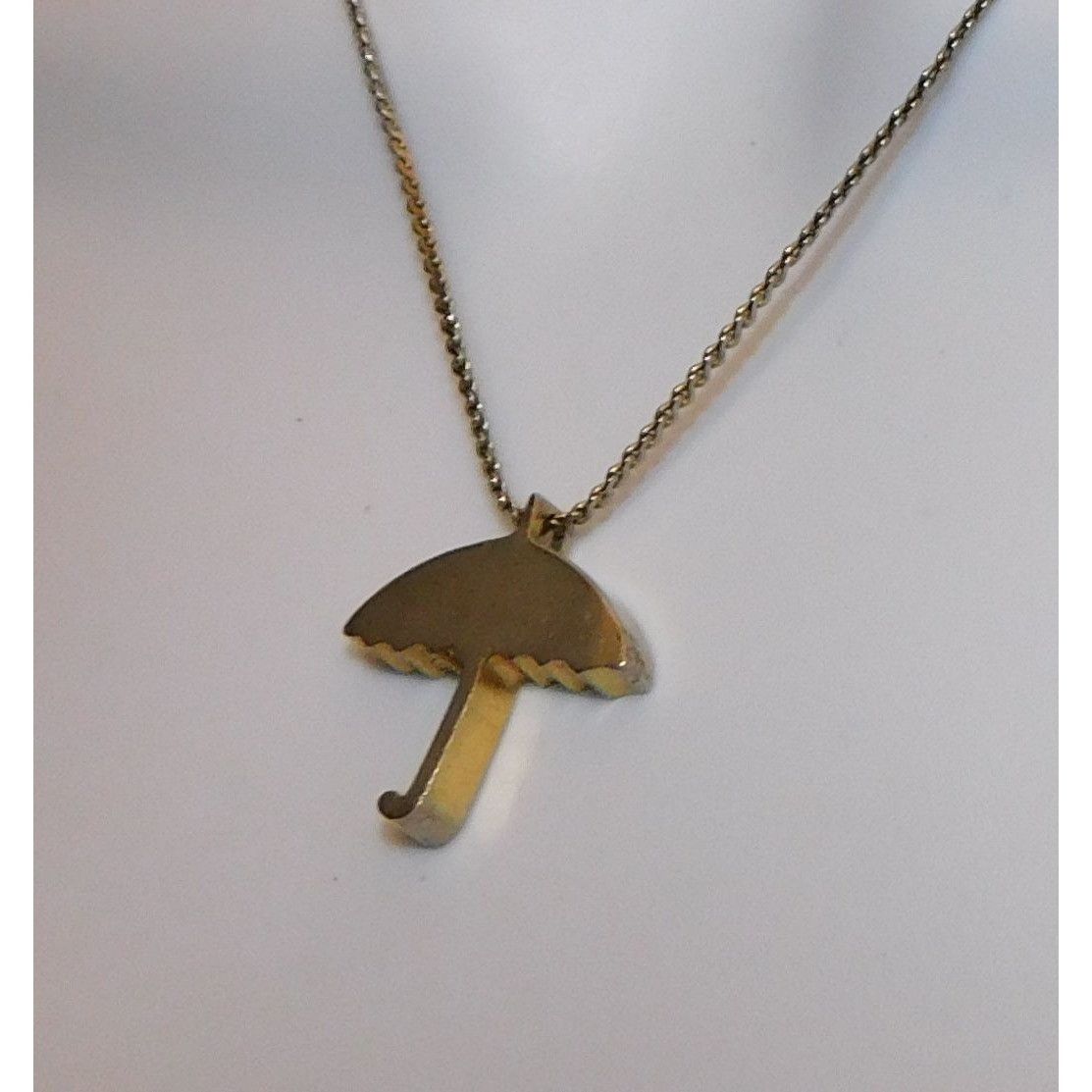 Other Quirky Umbrella Pendant Silver Tone Necklace Size ONE SIZE - 4 Thumbnail
