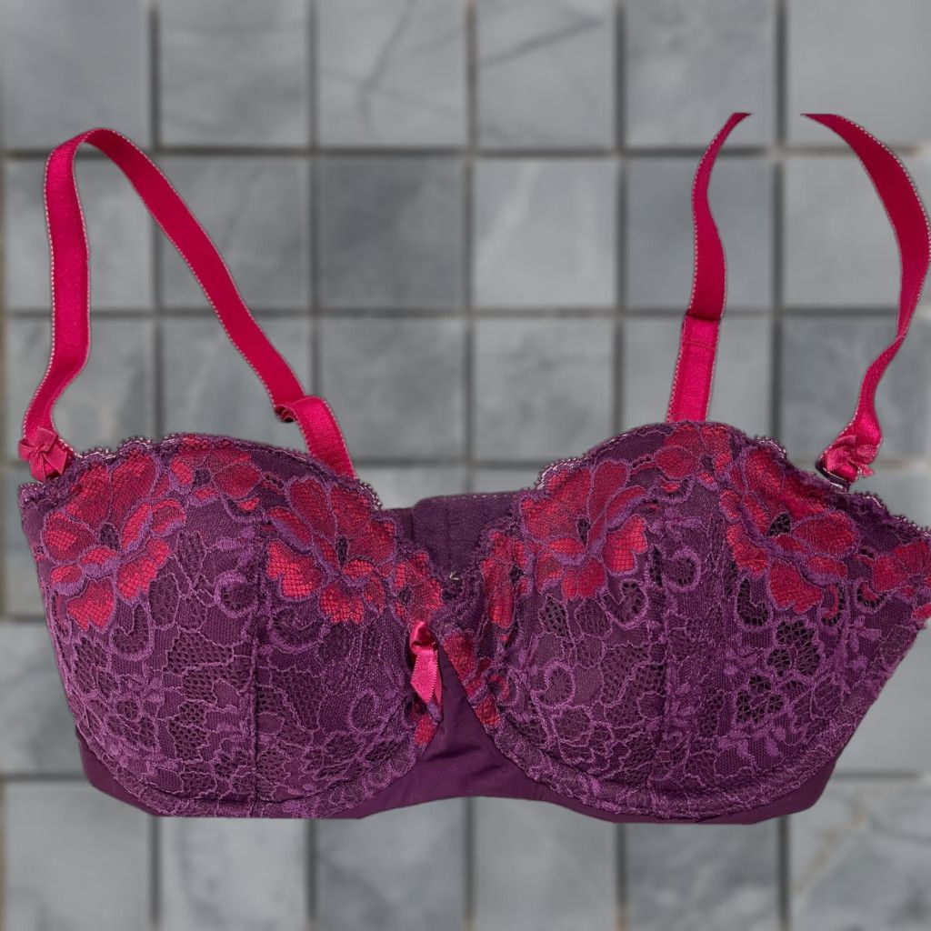 Vintage Adore Me Bra 34D Pink Lace Floral Underwire Balconette Coquette Romantic Bra Womens Size ONE SIZE - 1 Thumbnail