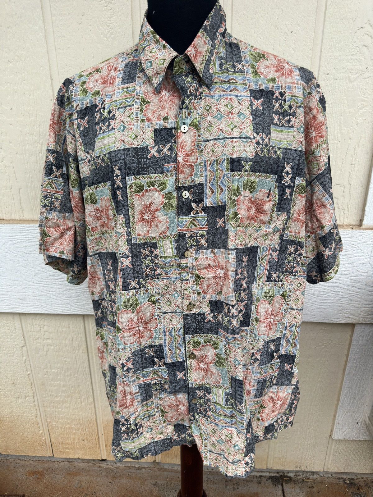 Tori Richard PreOwned Tori Richard Hawaiian Print Multicolored Men's 3XB Size US XXL / EU 58 / 5 - 1 Thumbnail