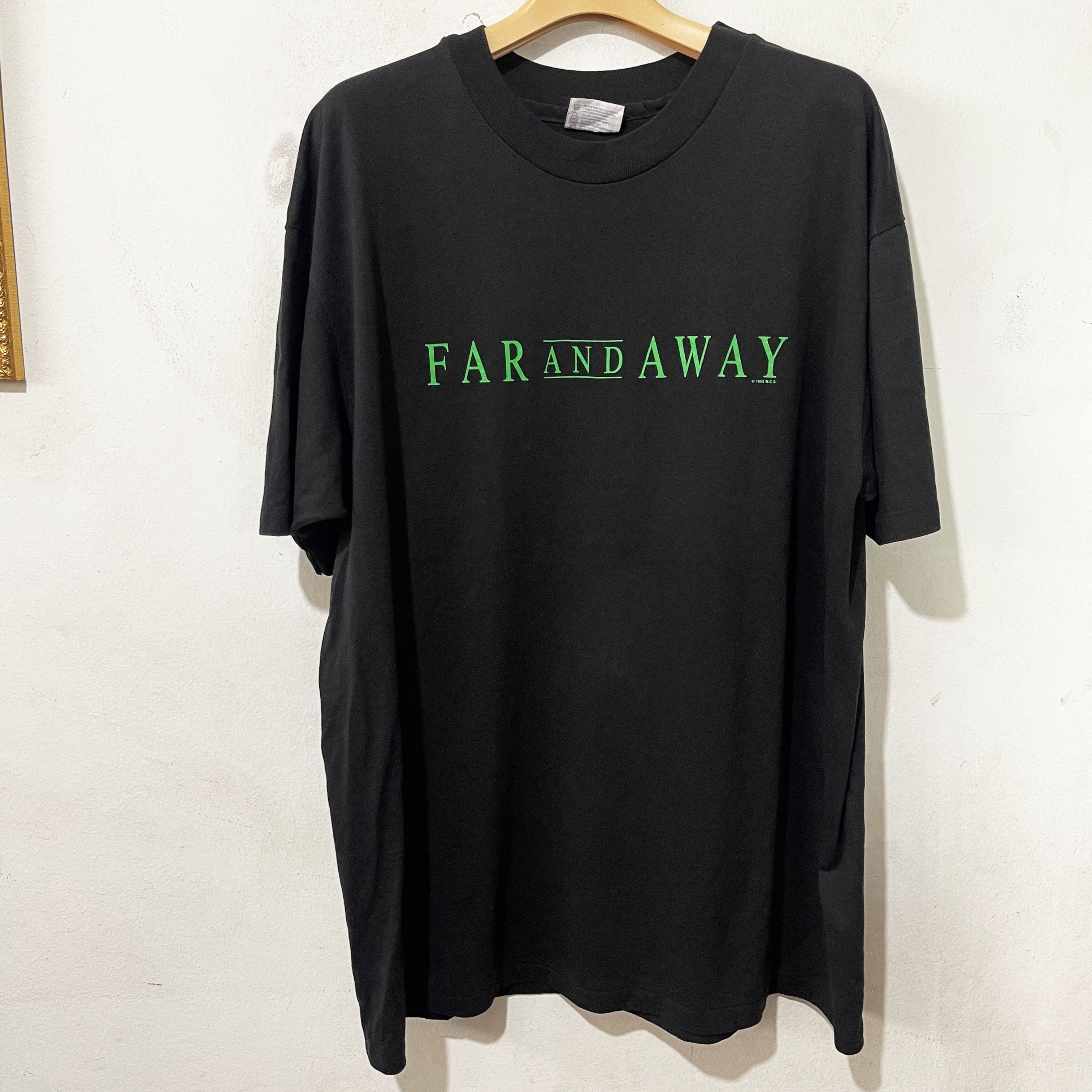 Vintage Vintage 1992 Far and Away Movie T-Shirt Size US XL / EU 56 / 4 - 1 Thumbnail
