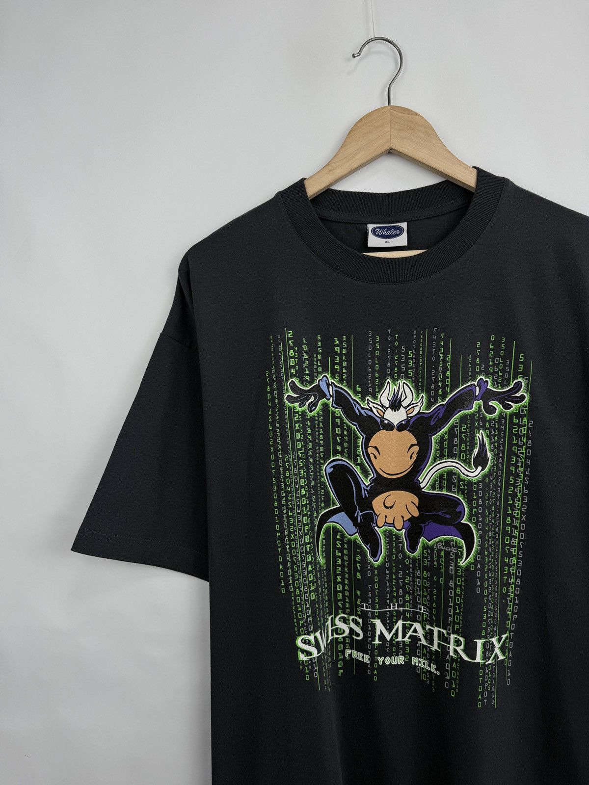 4GSELLER 🇨🇭Vintage Y2K Swiss Matrix Cow Movie T-Shirt Funny Humor Rare Size US XL / EU 56 / 4 - 3 Thumbnail