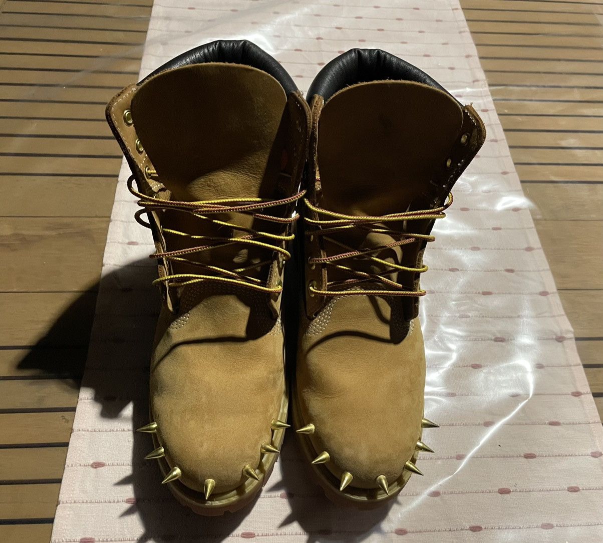 Timberland COSTUM PUNK SPIKES TIMBS Size US 8 / EU 41 - 3 Thumbnail