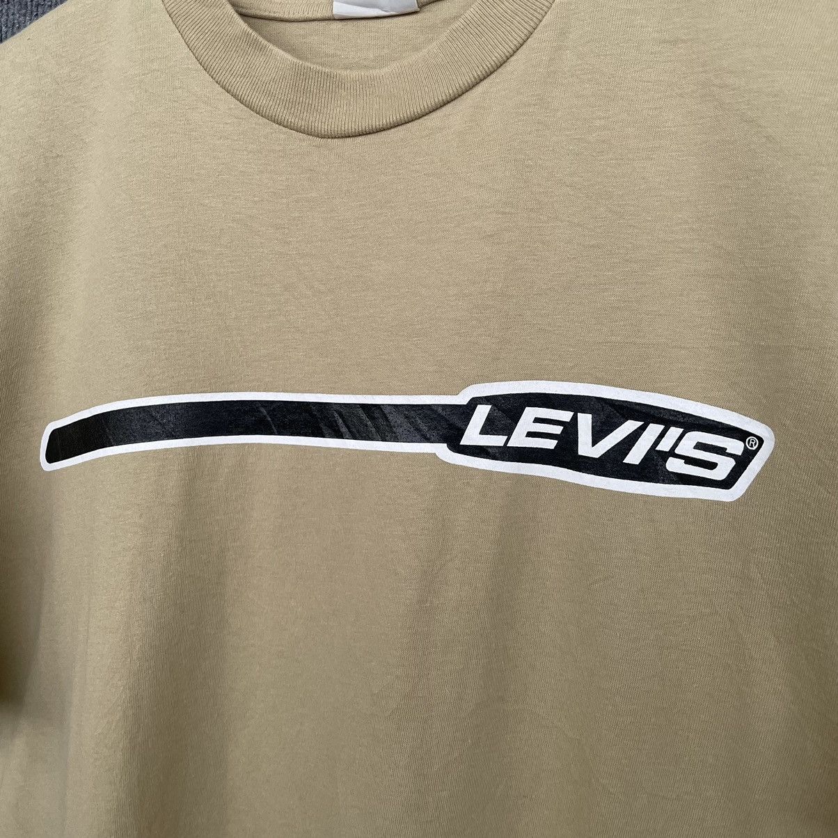 Levi's × Levi's Vintage Clothing × Vintage Vintage 1990s Levis T Shirt Size US L / EU 52-54 / 3 - 2 Thumbnail
