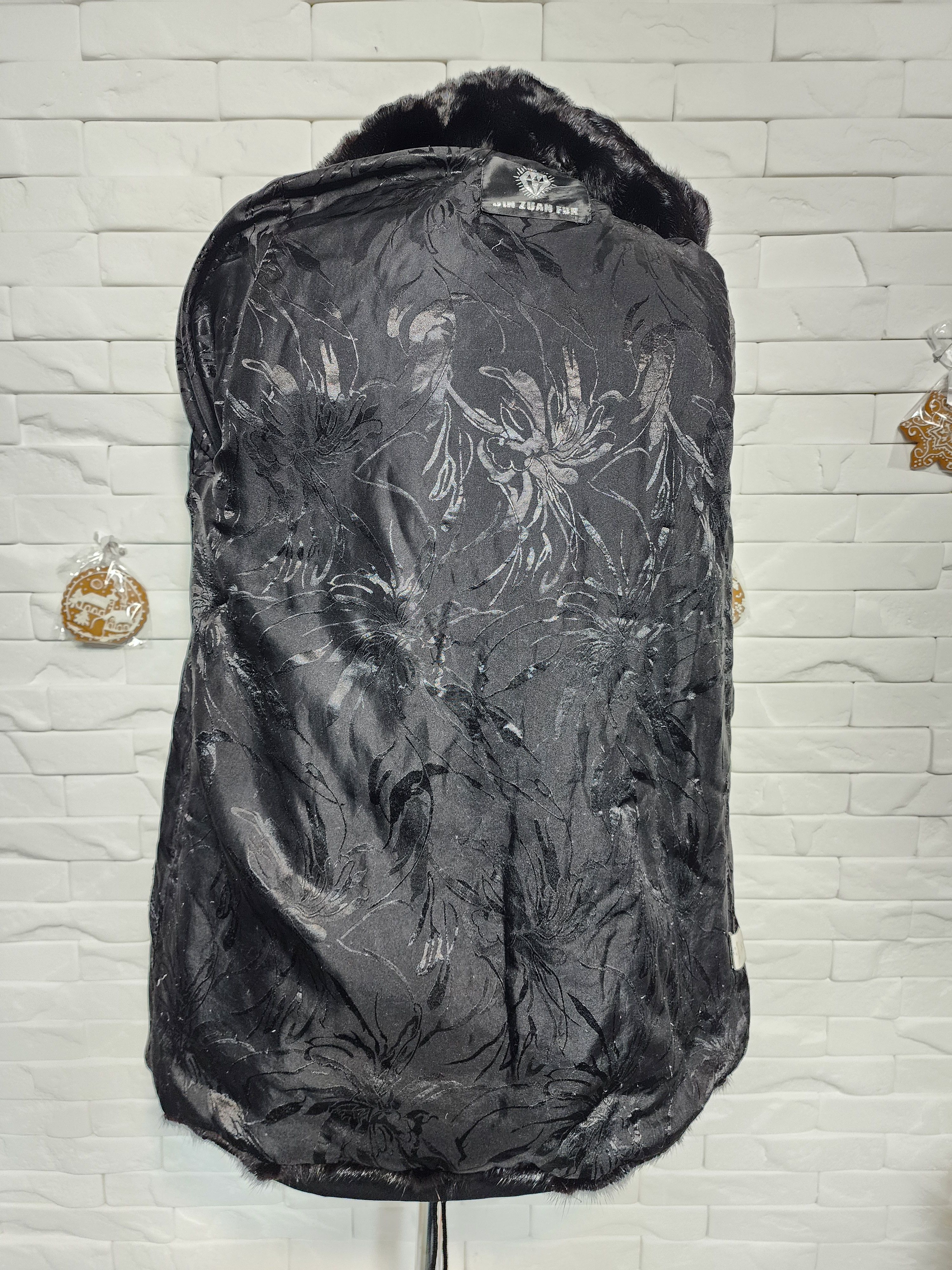 Furla Black Mink Fur Coat with Hood: Women's Luxury Outerwear Size S / US 4 / IT 40 - 10 Thumbnail