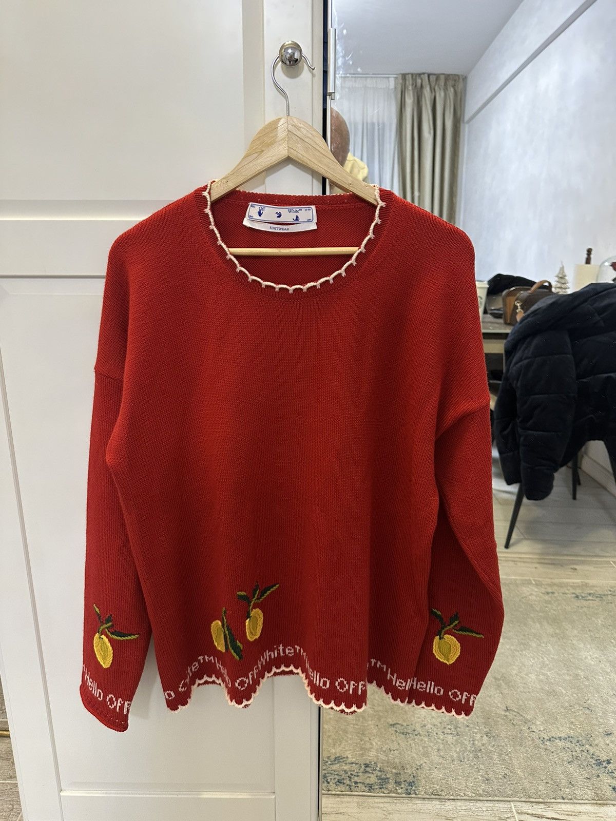 Off-White Off White Knitted Pullover 100%Wool Size US XL / EU 56 / 4 - 1 Thumbnail