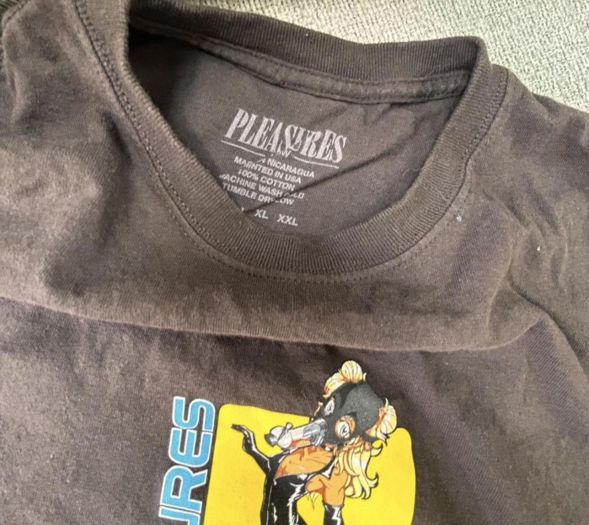 Pleasures Pleasures gas mask tee medium mens brown Size US M / EU 48-50 / 2 - 2 Thumbnail