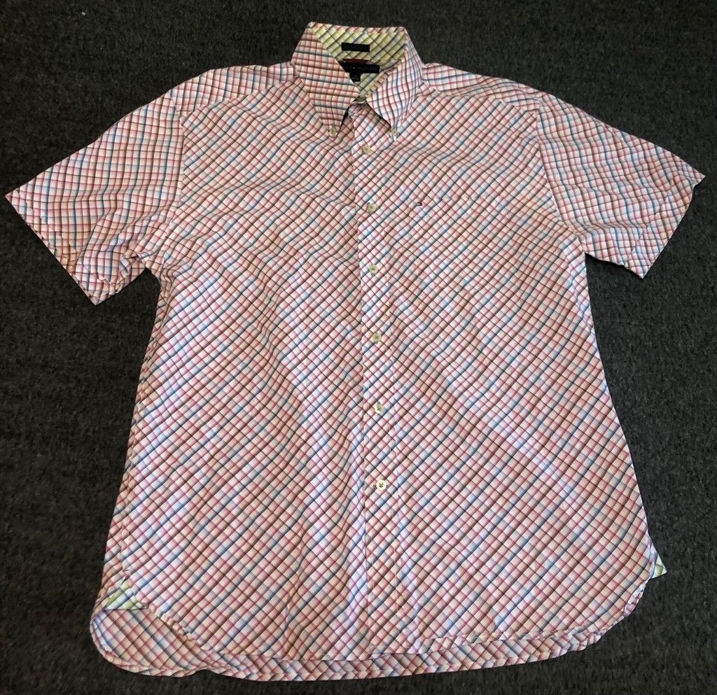 Tommy Hilfiger Tommy Hilfiger large button up short sleeve dress shirt pink Size US L / EU 52-54 / 3 - 1 Thumbnail