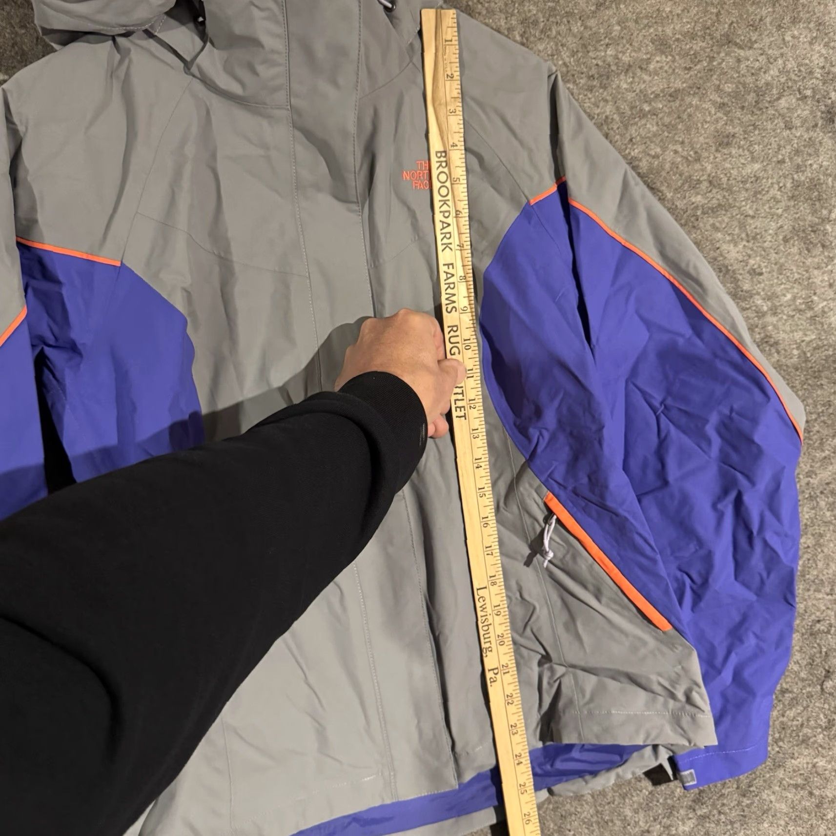 The North Face The North Face Hoodie Jacket Womens Small Windbreaker Lightweight Outdoor 2015 Size S / US 4 / IT 40 - 6 Thumbnail